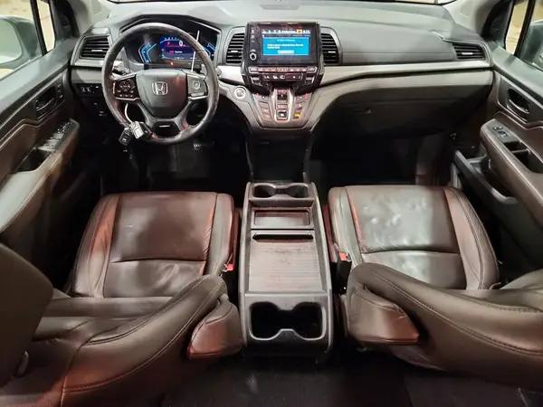 5FNRL6H77JB044258 2018 HONDA ODYSSEY - Image 8