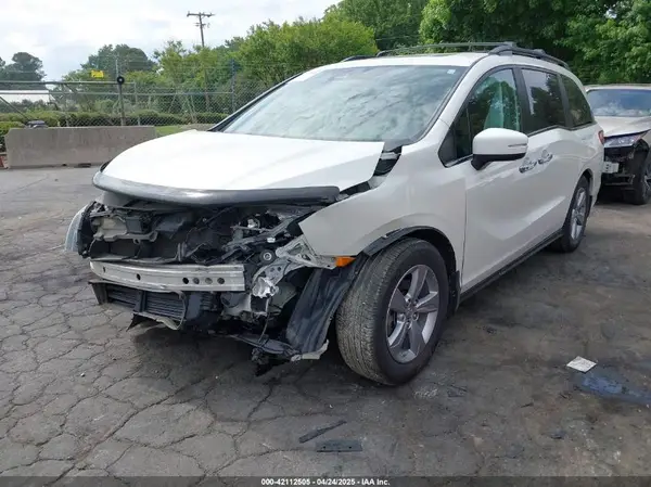 5FNRL6H77JB047919 2018 HONDA ODYSSEY - Image 2