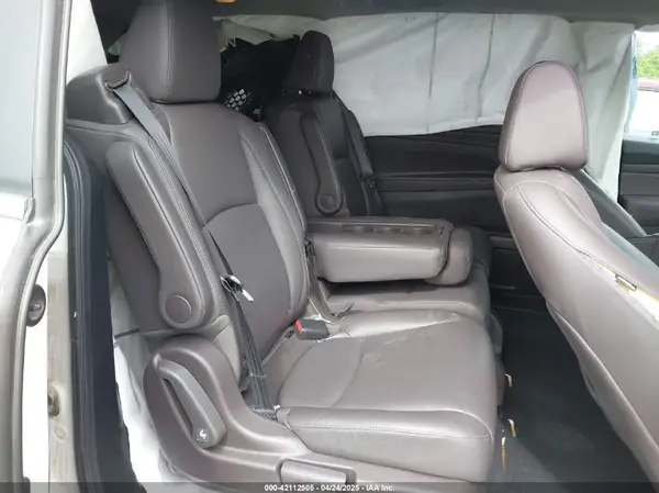 5FNRL6H77JB047919 2018 HONDA ODYSSEY - Image 8