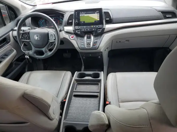 5FNRL6H77JB050853 2018 HONDA ODYSSEY - Image 8