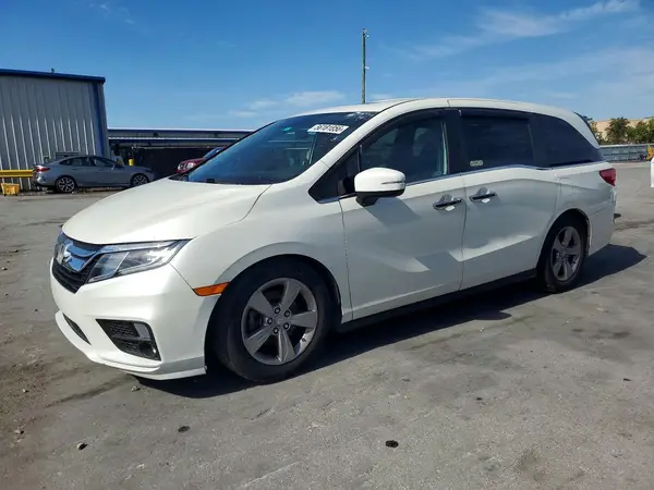 5FNRL6H77JB055308 2018 HONDA ODYSSEY - Image 1