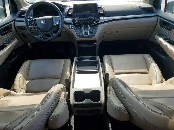 5FNRL6H77JB055308 2018 HONDA ODYSSEY - Image 8