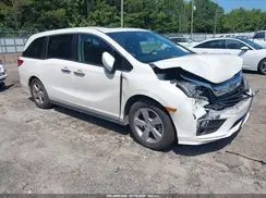 5FNRL6H77JB057303 2018 HONDA ODYSSEY