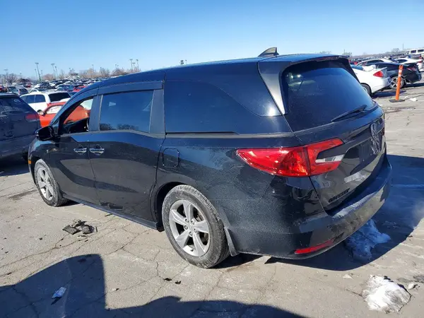5FNRL6H77JB073744 2018 HONDA ODYSSEY - Image 2
