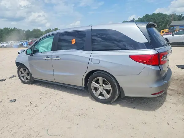5FNRL6H77JB076403 2018 HONDA ODYSSEY - Image 2