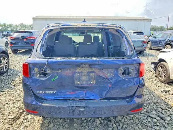 5FNRL6H77JB080399 2018 HONDA ODYSSEY - Image 8