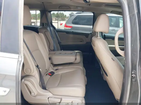 5FNRL6H77JB086283 2018 HONDA ODYSSEY - Image 8