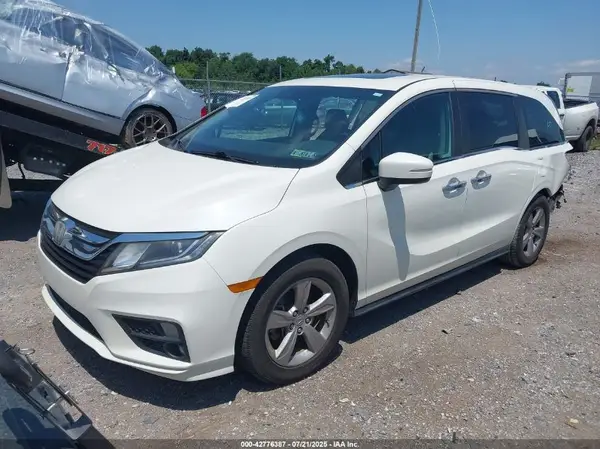5FNRL6H77JB088373 2018 HONDA ODYSSEY - Image 2