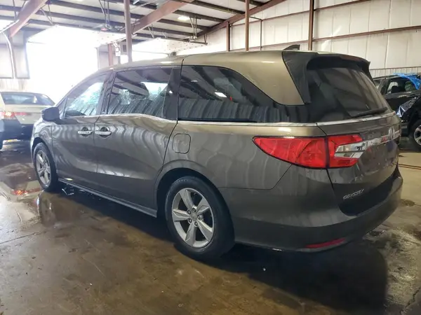 5FNRL6H77JB106287 2018 HONDA ODYSSEY - Image 2