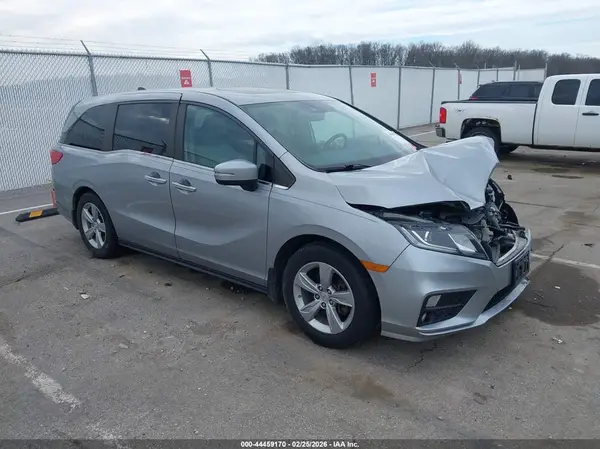 5FNRL6H77JB109836 2018 HONDA ODYSSEY - Image 1