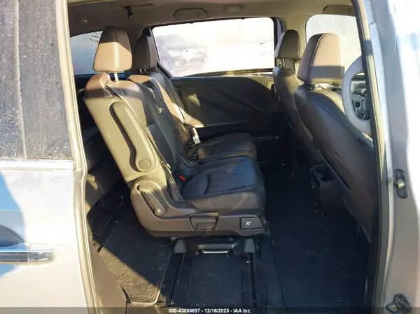 5FNRL6H77KB019975 2019 HONDA ODYSSEY - Image 8