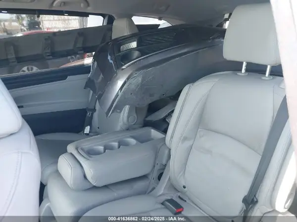 5FNRL6H77KB045573 2019 HONDA ODYSSEY - Image 8