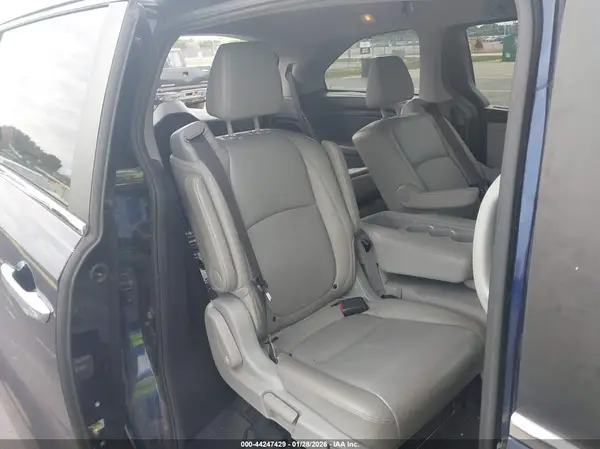 5FNRL6H77KB053592 2019 HONDA ODYSSEY - Image 8
