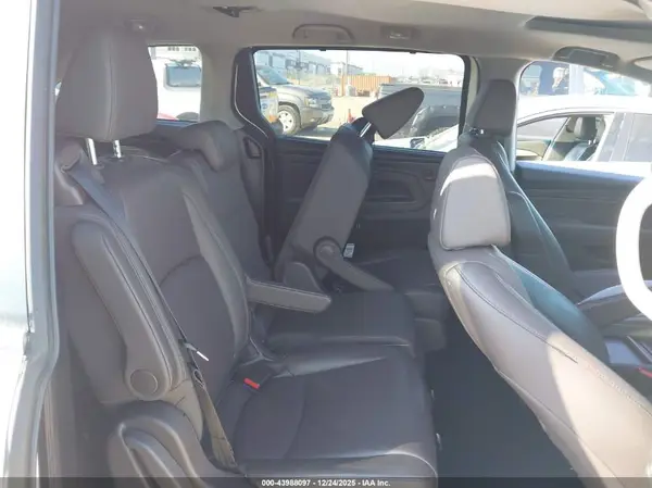 5FNRL6H77KB106419 2019 HONDA ODYSSEY - Image 8