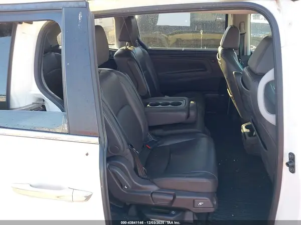 5FNRL6H77KB117744 2019 HONDA ODYSSEY - Image 8