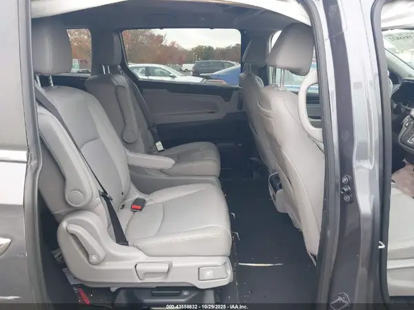 5FNRL6H77KB120479 2019 HONDA ODYSSEY - Image 8