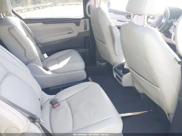5FNRL6H77NB053824 2022 HONDA ODYSSEY - Image 8