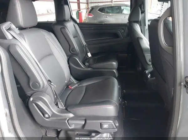 5FNRL6H77PB031907 2023 HONDA ODYSSEY - Image 8