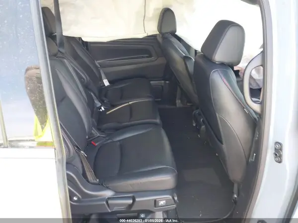 5FNRL6H77PB058928 2023 HONDA ODYSSEY - Image 8