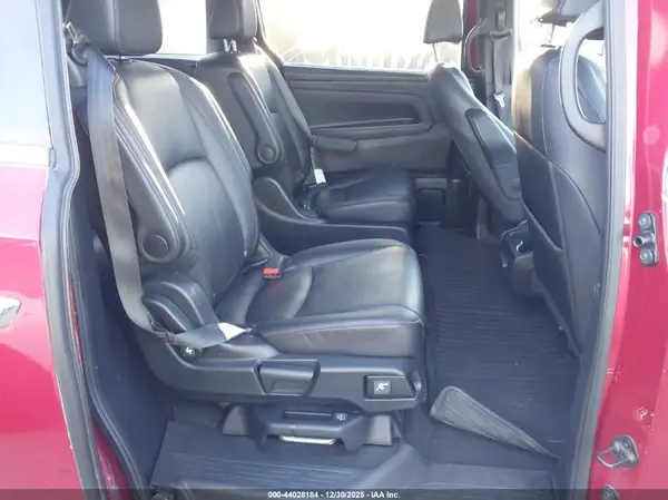 5FNRL6H77PB059576 2023 HONDA ODYSSEY - Image 8