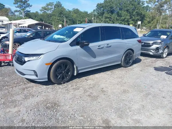5FNRL6H77RB065378 2024 HONDA ODYSSEY - Image 2