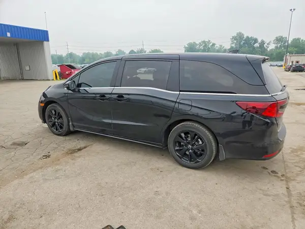 5FNRL6H77RB068300 2024 HONDA ODYSSEY - Image 2