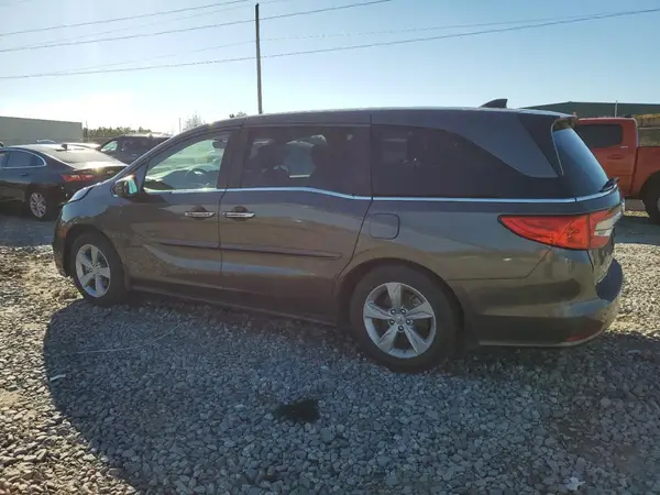 5FNRL6H78JB008384 2018 HONDA ODYSSEY - Image 2