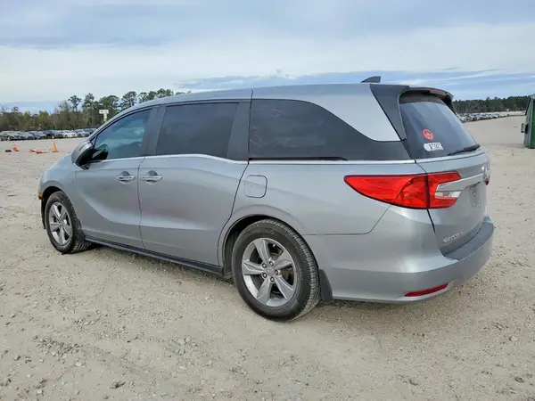 5FNRL6H78JB014105 2018 HONDA ODYSSEY - Image 2