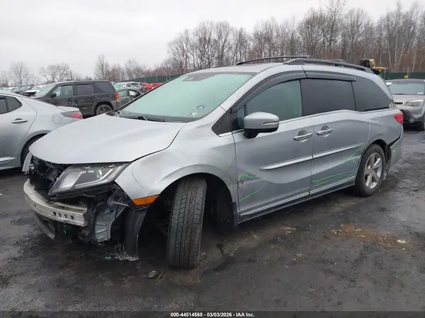 5FNRL6H78JB020728 2018 HONDA ODYSSEY - Image 2