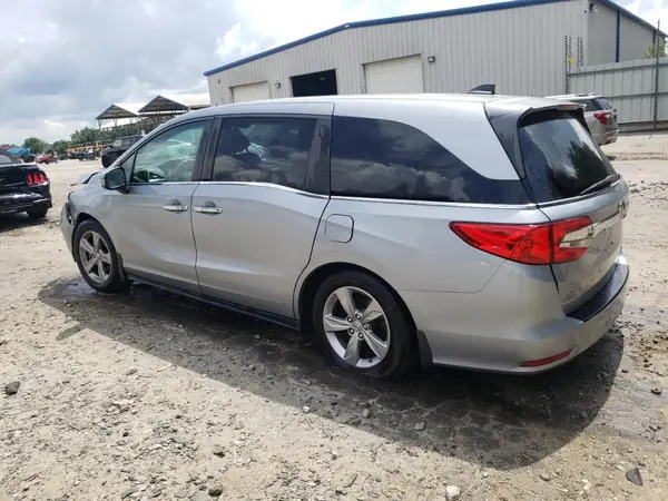 5FNRL6H78JB022480 2018 HONDA ODYSSEY - Image 2