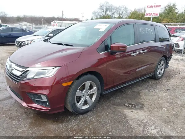 5FNRL6H78JB030241 2018 HONDA ODYSSEY - Image 2