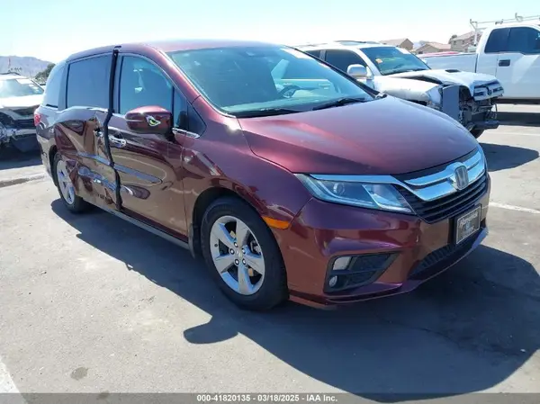 5FNRL6H78JB035214 2018 HONDA ODYSSEY - Image 1