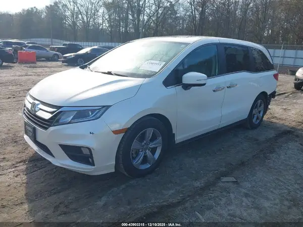 5FNRL6H78JB039702 2018 HONDA ODYSSEY - Image 2