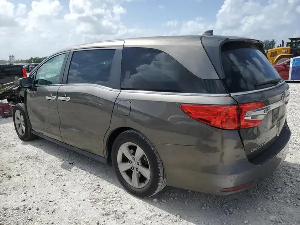 5FNRL6H78JB043538 2018 HONDA ODYSSEY - Image 2