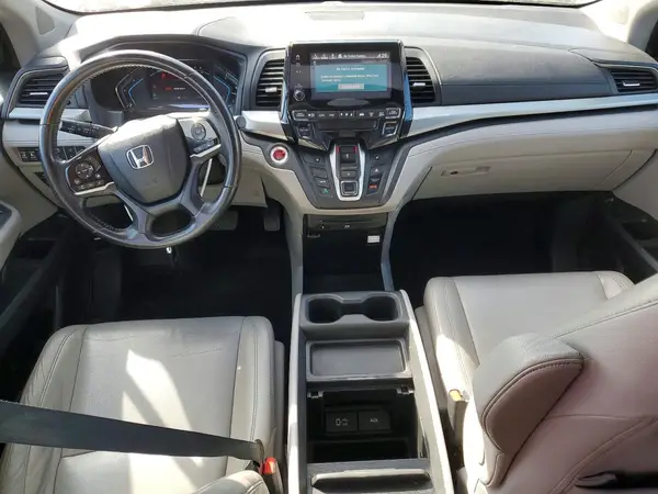 5FNRL6H78JB046908 2018 HONDA ODYSSEY - Image 8