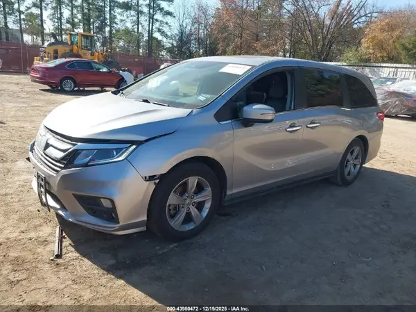 5FNRL6H78JB048951 2018 HONDA ODYSSEY - Image 2