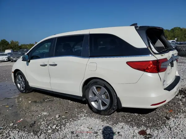5FNRL6H78JB049095 2018 HONDA ODYSSEY - Image 2