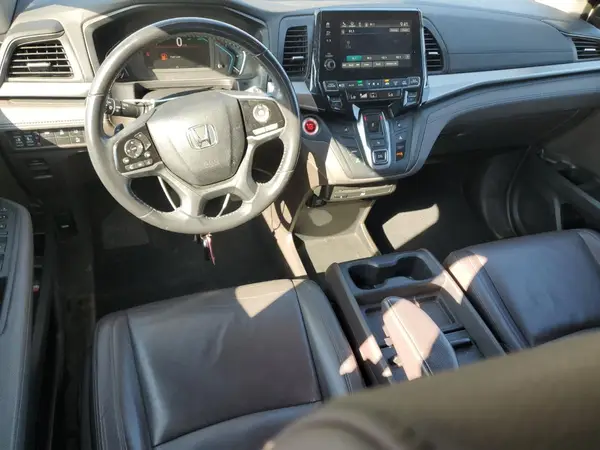 5FNRL6H78JB049095 2018 HONDA ODYSSEY - Image 8