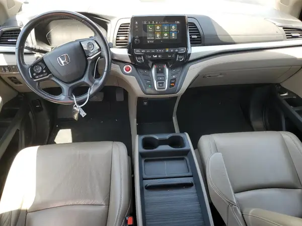 5FNRL6H78JB053261 2018 HONDA ODYSSEY - Image 8