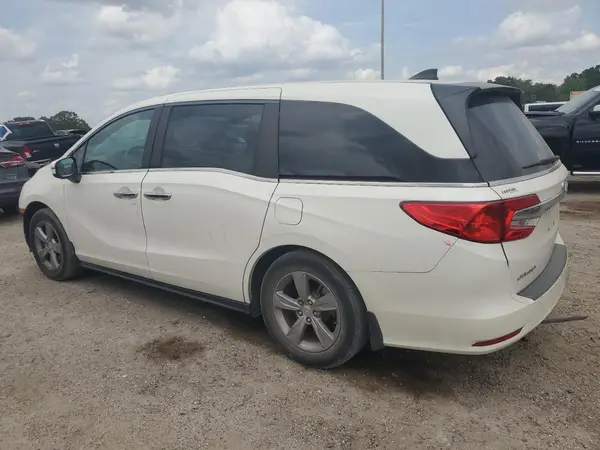 5FNRL6H78JB057455 2018 HONDA ODYSSEY - Image 2
