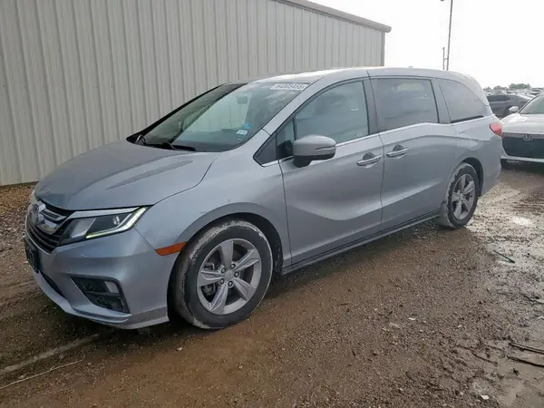 5FNRL6H78JB058654 2018 HONDA ODYSSEY - Image 1