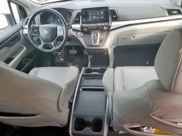 5FNRL6H78JB058654 2018 HONDA ODYSSEY - Image 8