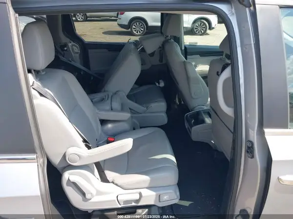 5FNRL6H78JB066799 2018 HONDA ODYSSEY - Image 8