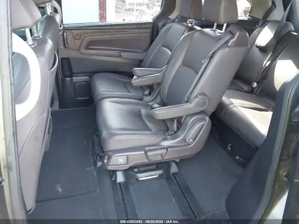 5FNRL6H78JB069928 2018 HONDA ODYSSEY - Image 8