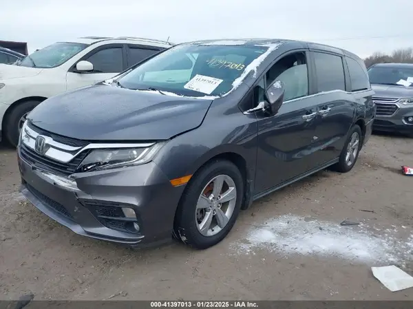 5FNRL6H78JB070934 2018 HONDA ODYSSEY - Image 2