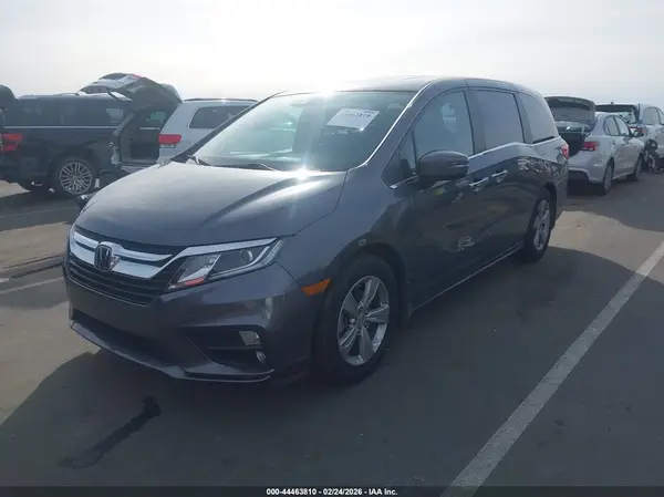 5FNRL6H78JB071999 2018 HONDA ODYSSEY - Image 2