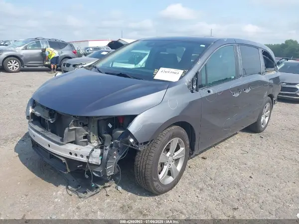 5FNRL6H78JB077091 2018 HONDA ODYSSEY - Image 2