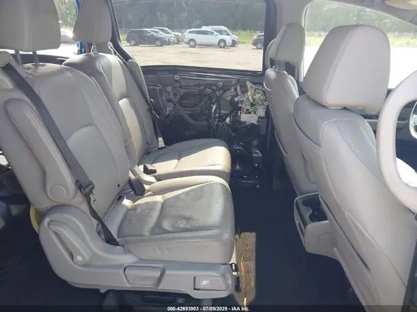 5FNRL6H78JB077091 2018 HONDA ODYSSEY - Image 8