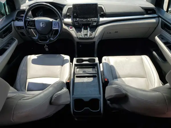 5FNRL6H78JB078628 2018 HONDA ODYSSEY - Image 8