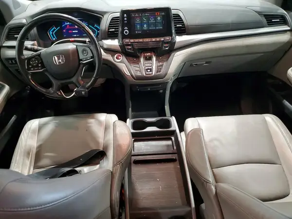 5FNRL6H78JB081996 2018 HONDA ODYSSEY - Image 8